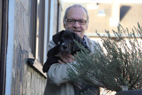 Nieuwe-familie-Nobel-dog-1
